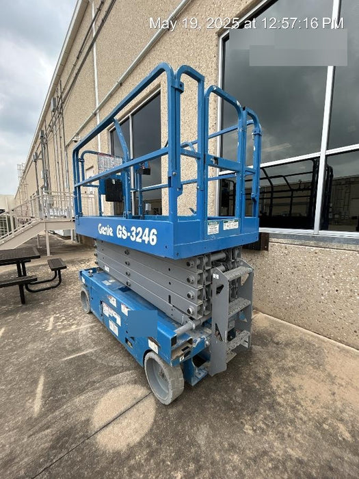 2018 GENIE GS-3246