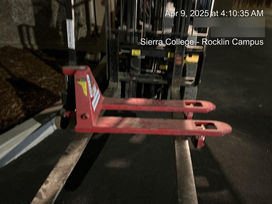 2019 HAUL MASTER 2.5 Ton Manual Pallet Jack
