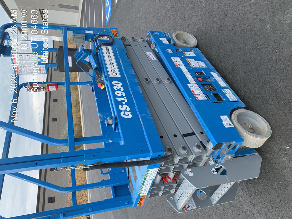 2019 Genie GS-1930 Fixed rails with chain Entry