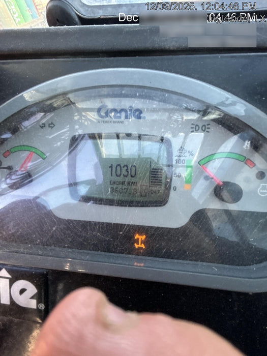 2019 Genie GTH-1056 Cab/Heat/AC, Solid RT Tires, LED Work Lights, Beacon 60" QA Carriage, 60" Forks