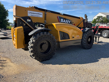 2023 SANY STH1056
