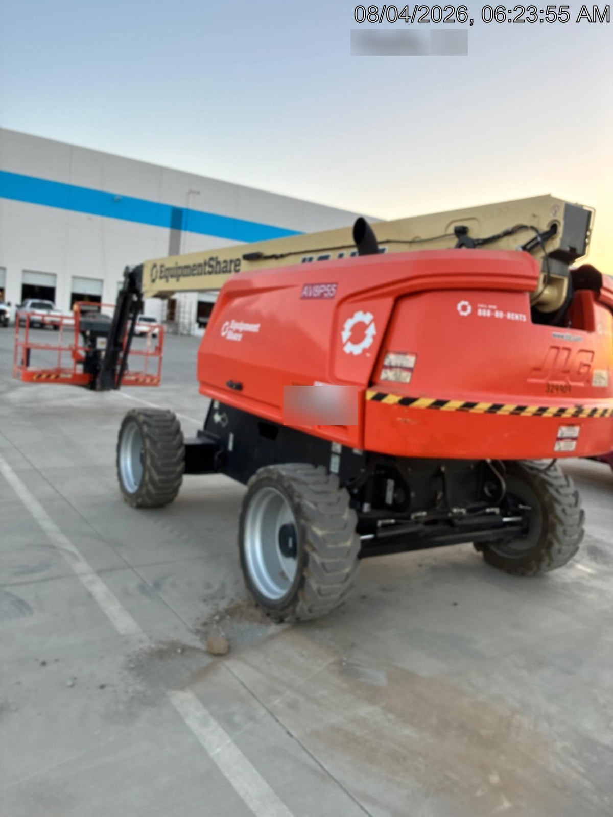 2023 JLG 660SJ