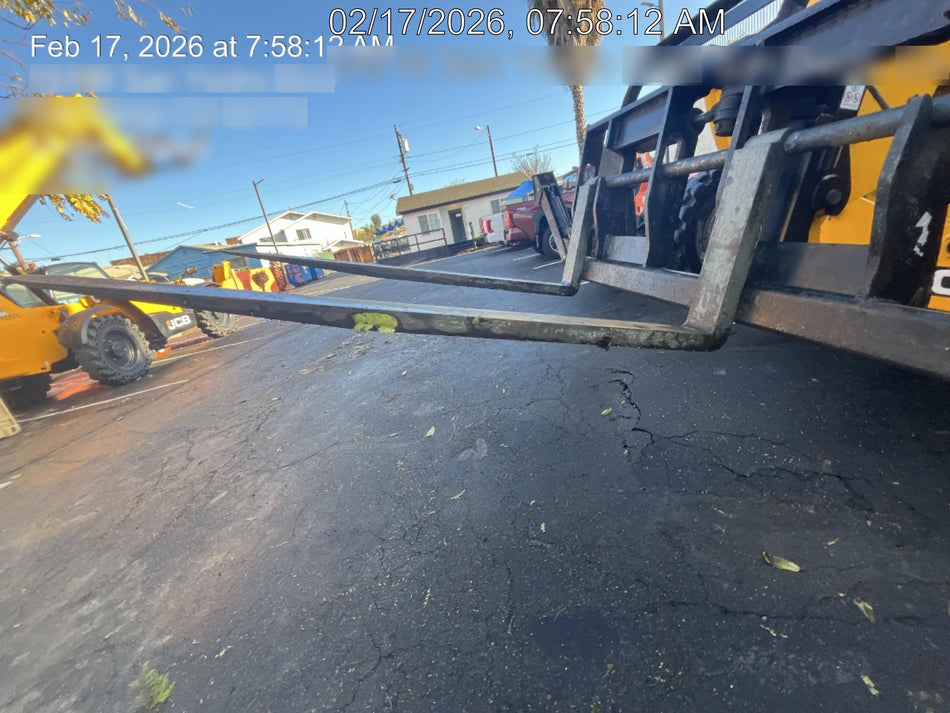 2024 JLG 1001095418S