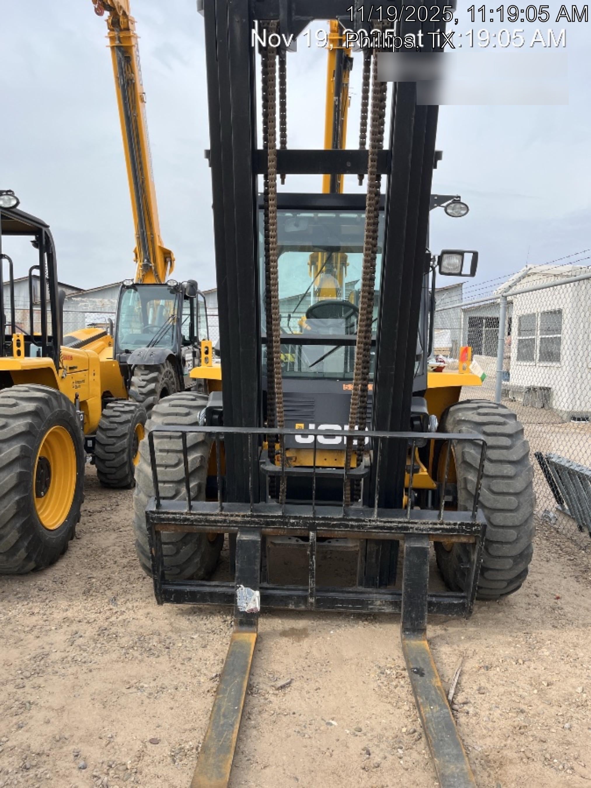 2025 JCB 940-4