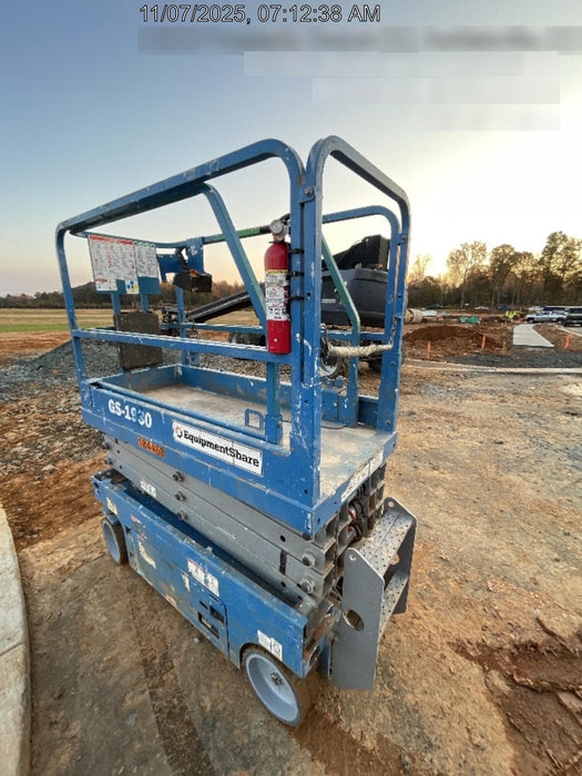 2020 Genie GS-1930 Fixed rails with chain entry gate - Pre A92.20