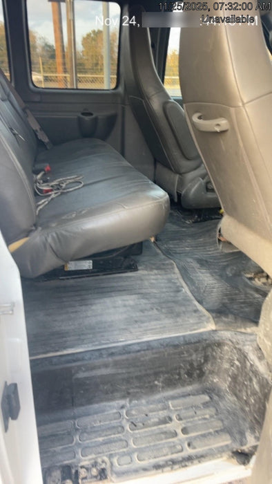 2025 CHEVROLET Express Van - Rental