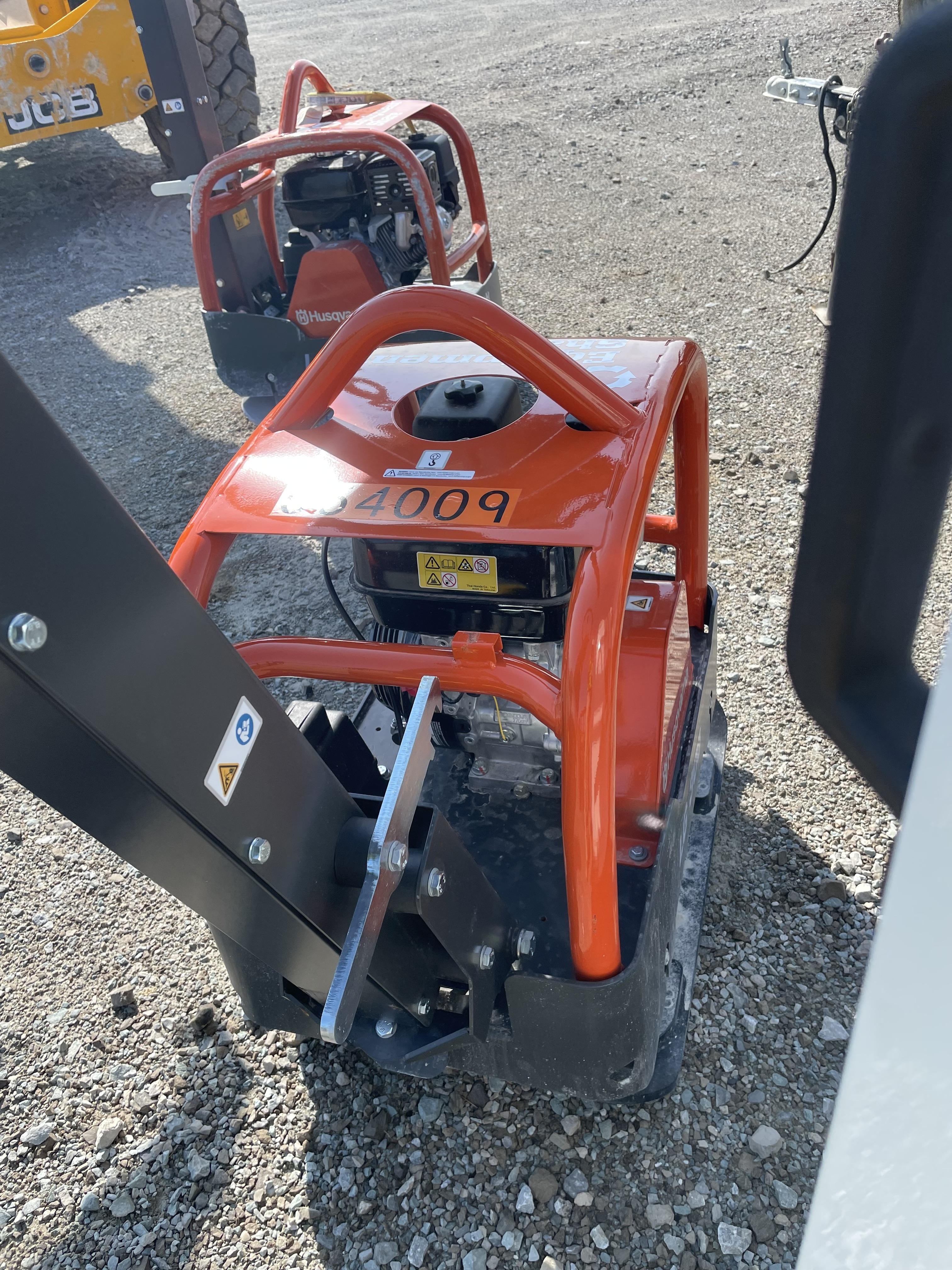 2025 HUSQVARNA LG300