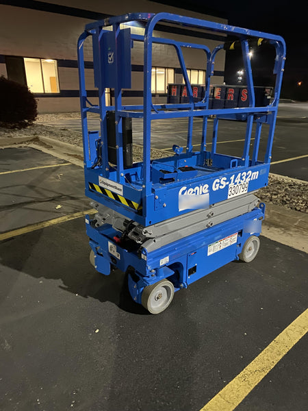 2023 GENIE GS-1432