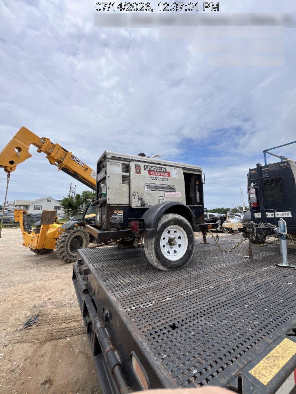 2019 Lincoln Electric Vantage 322 Lincoln Vantage 322 Welder w/Trailer, Light Kit, Cable Rack