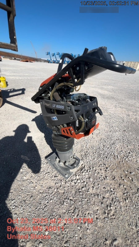 2024 HUSQVARNA LT6005