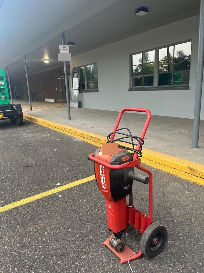 2019 HILTI TE 3000-AVR