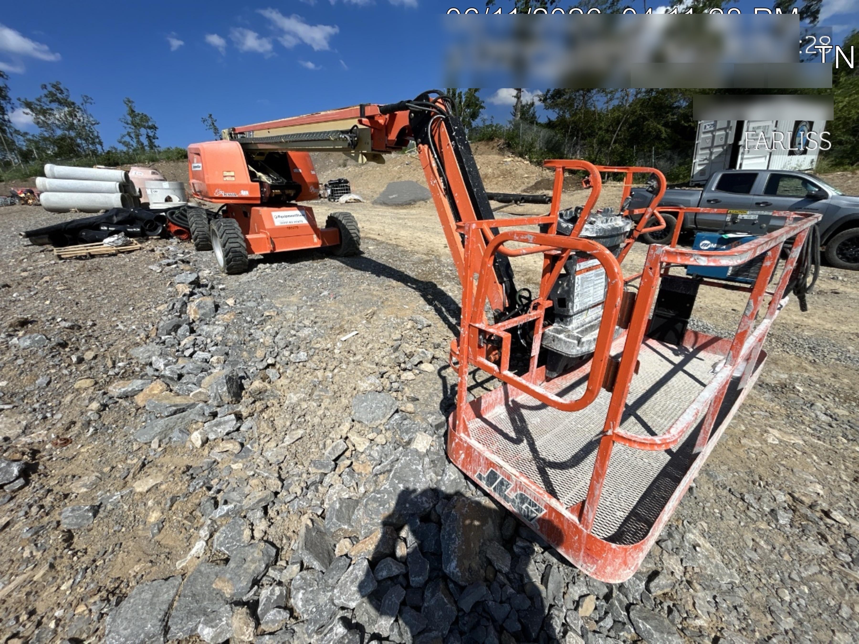 2020 JLG 660SJ