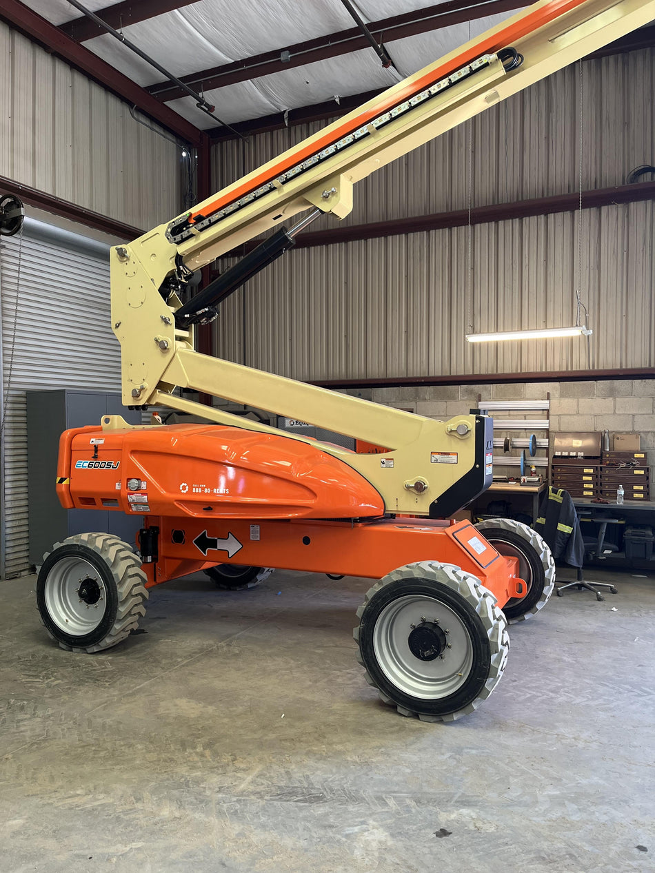 2023 JLG EC600SJ