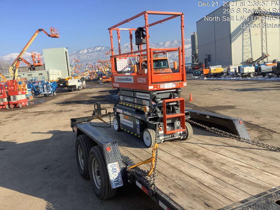 2021 SKYJACK SJ3219