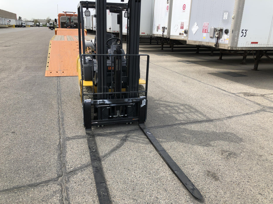 2020 KOMATSU FG25T-16