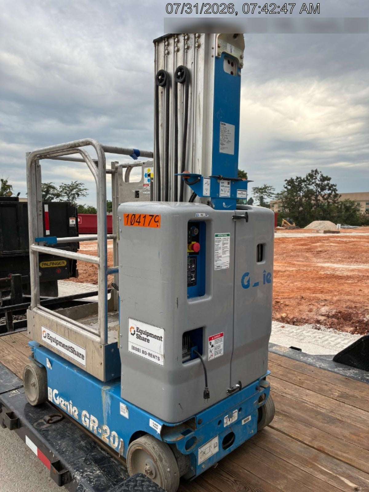 2020 GENIE GR-20