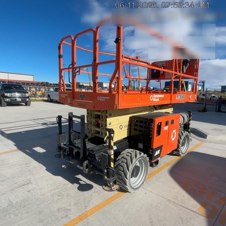 2022 JLG RT3369