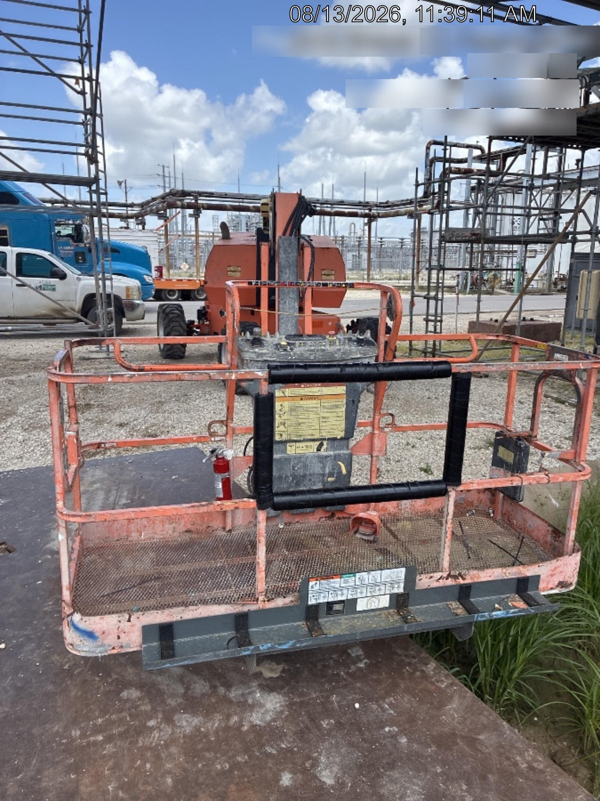 2020 JLG 800AJ