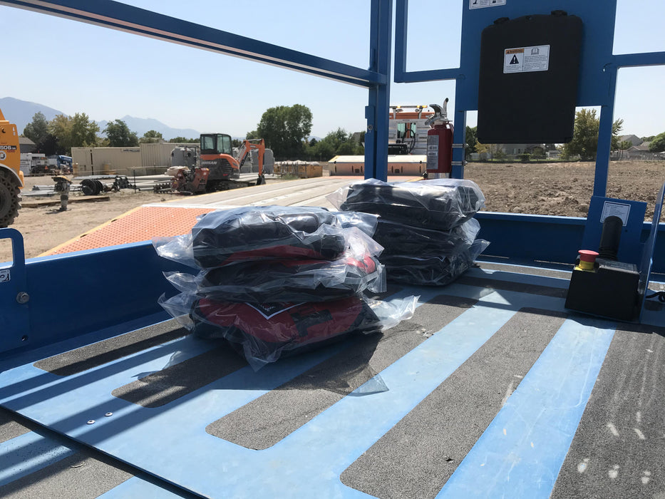 2019 Genie GS-2646 folding rails with full height swing gate