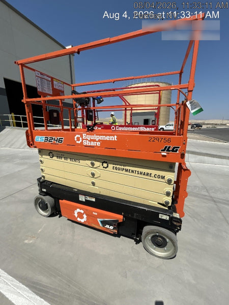 2022 JLG ES3246