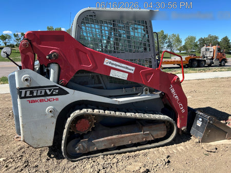 2019 TAKEUCHI TL10V2-CR