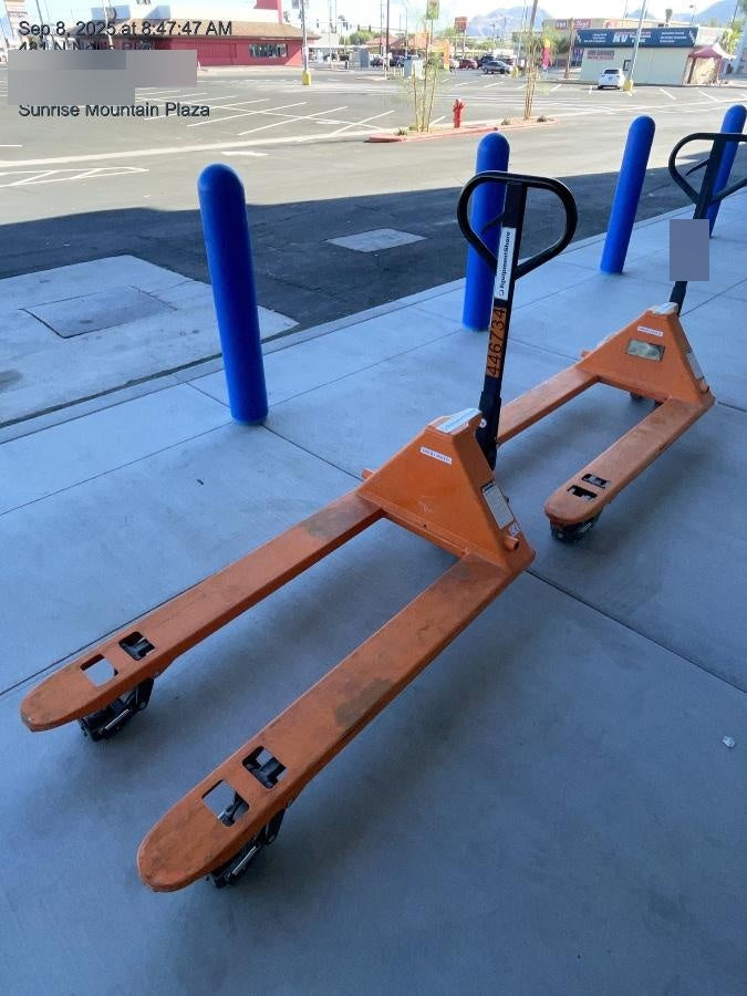 2024 STRONGWAY 5500 lb Pallet Jack