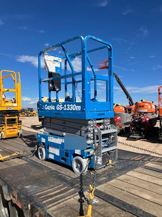2021 GENIE GS-1330m