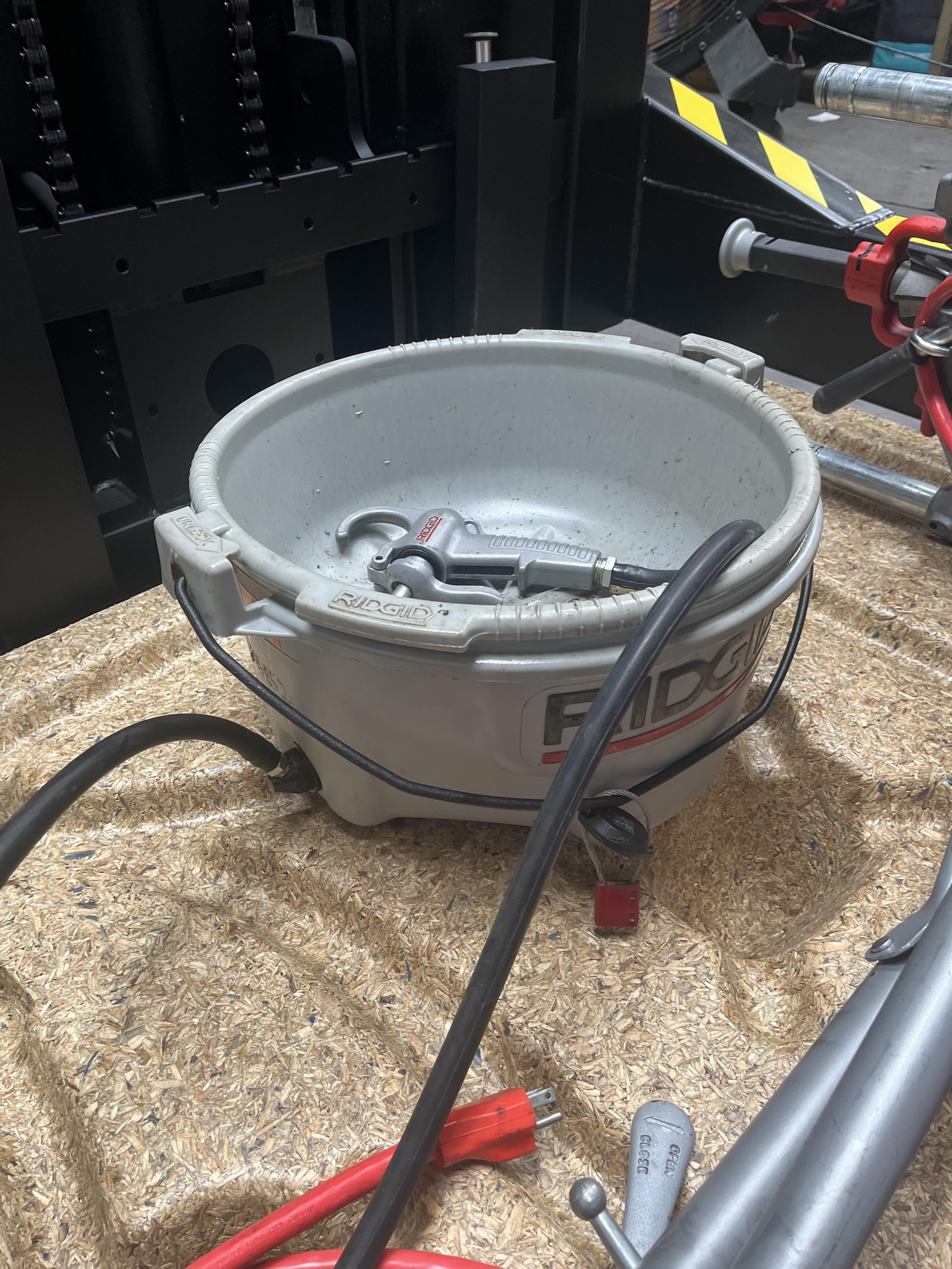 2023 RIDGID 300
