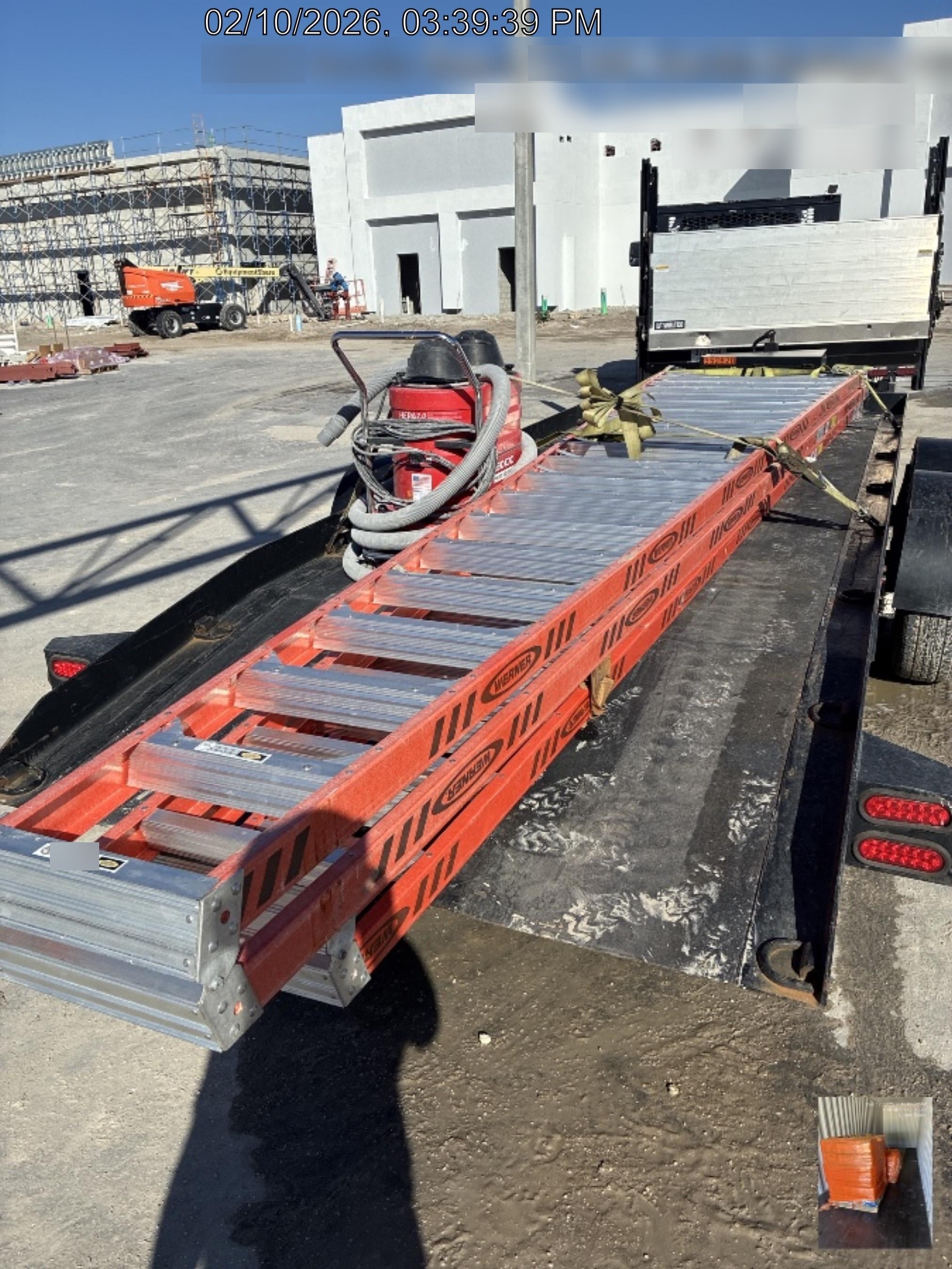 2024 WERNER T7420