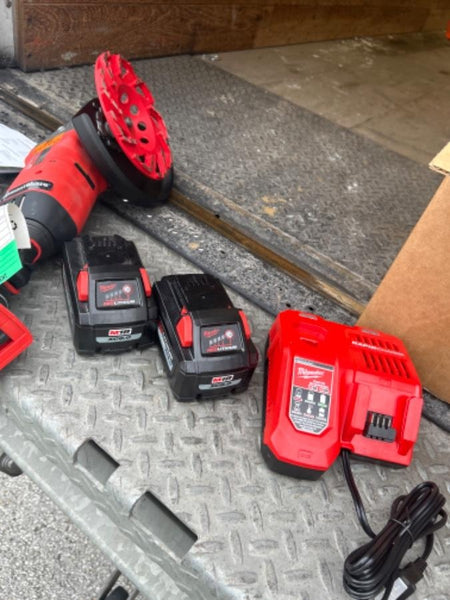 2024 MILWAUKEE 2785-20