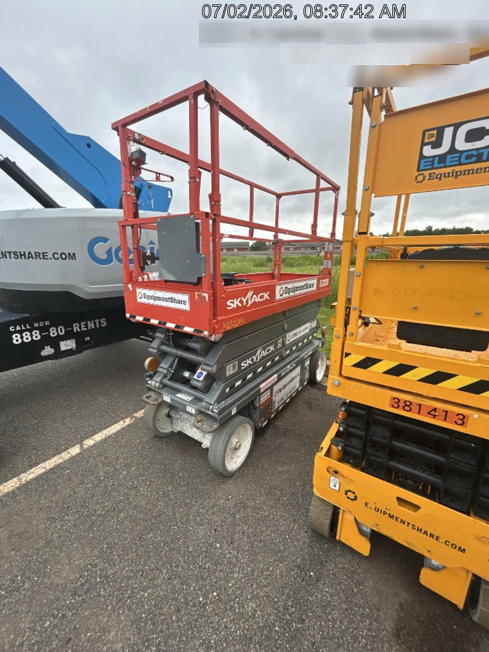 2023 SKYJACK SJ3226