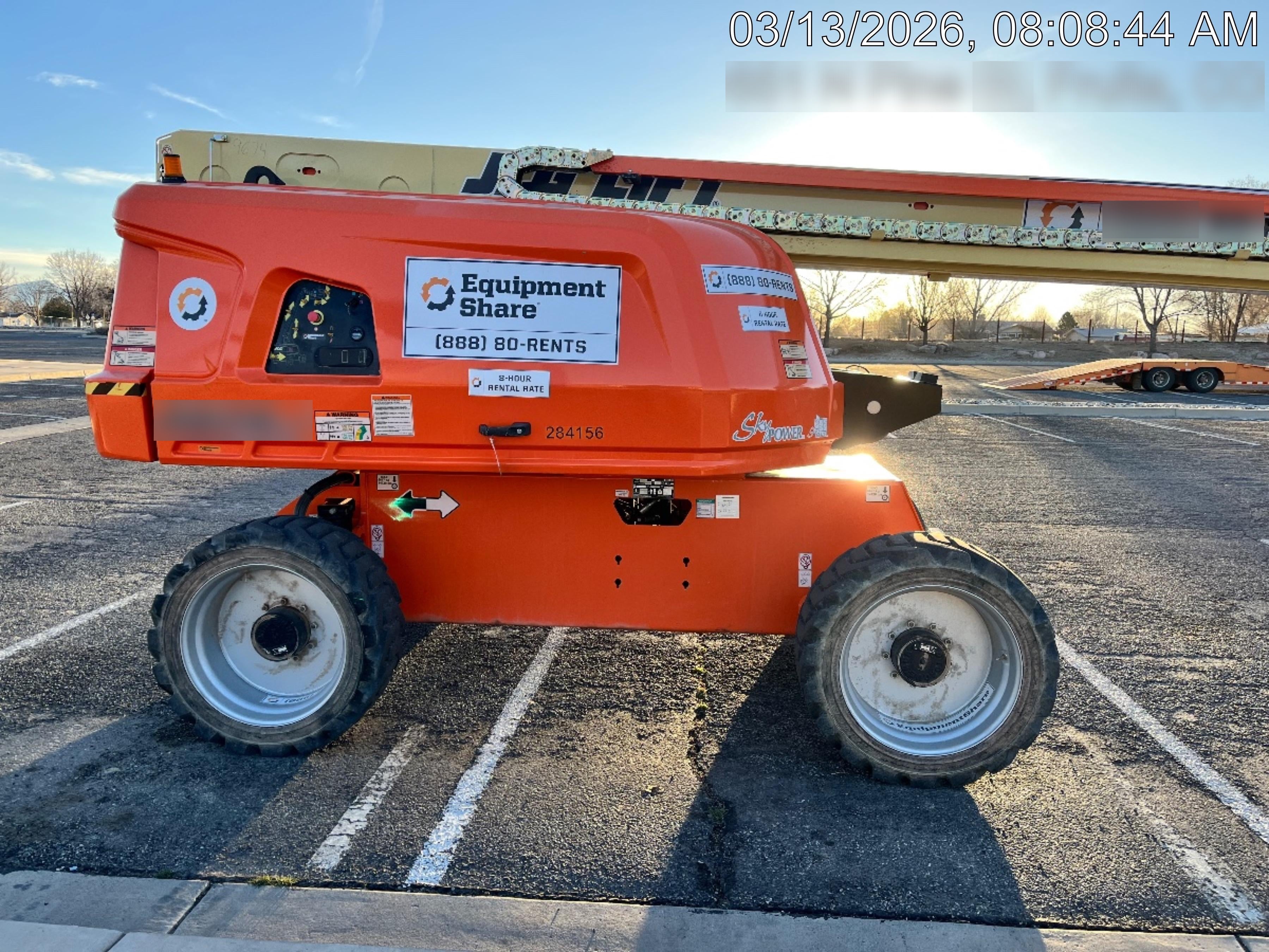 2022 JLG 660SJ
