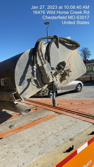 2021 PALADIN Sweepster SB72