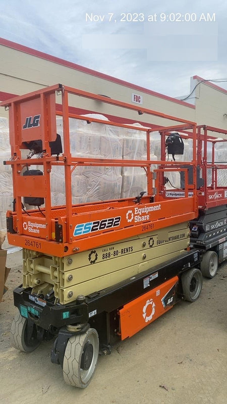 2022 JLG ES2632
