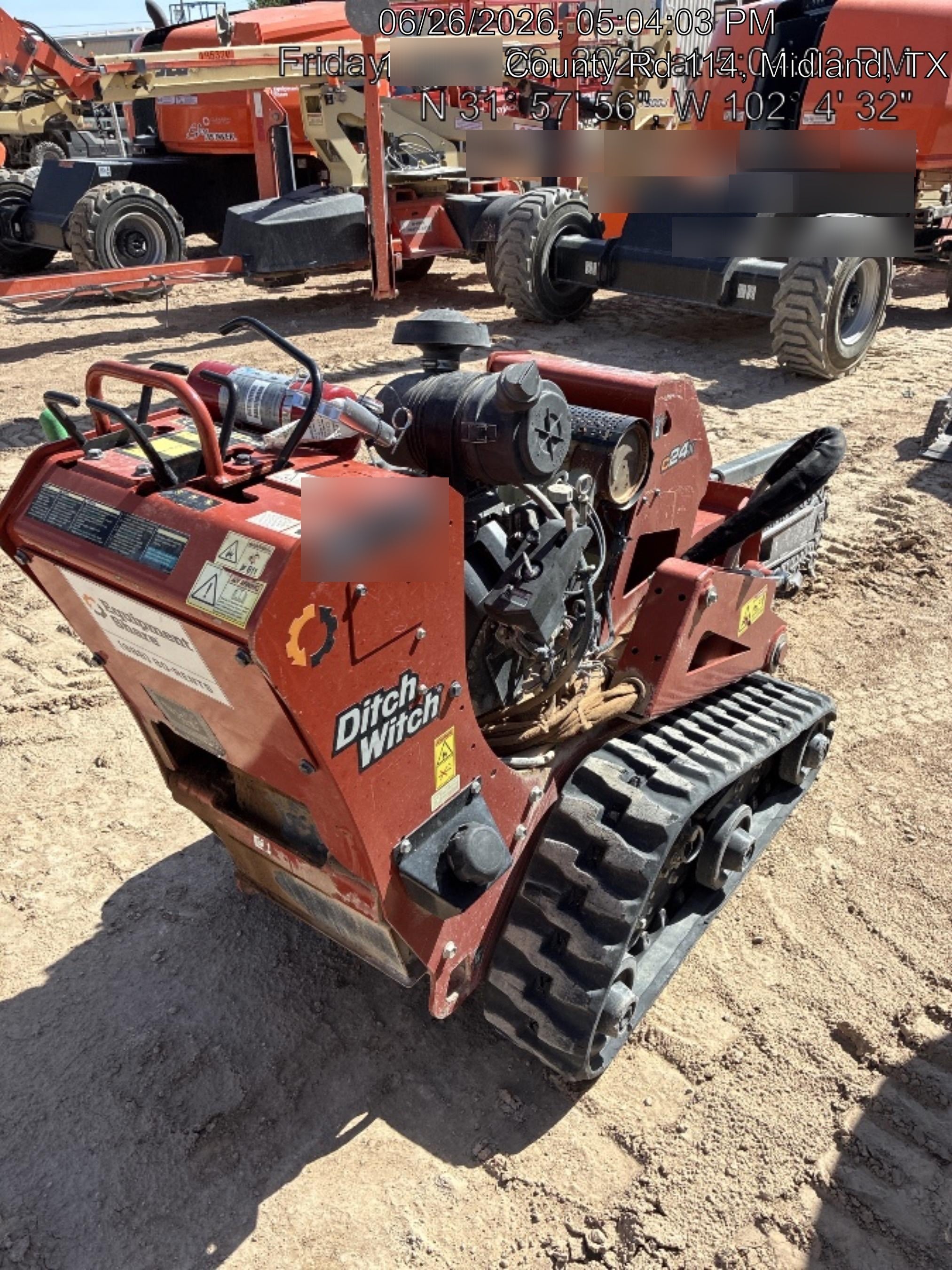 2020 DITCH WITCH C24XA