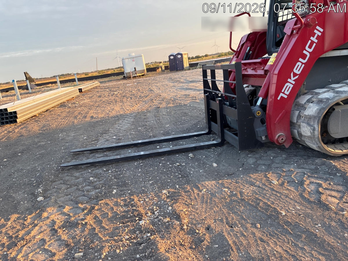 2026 ARROW MATERIAL HANDLING 72" Pallet Forks - Arrow