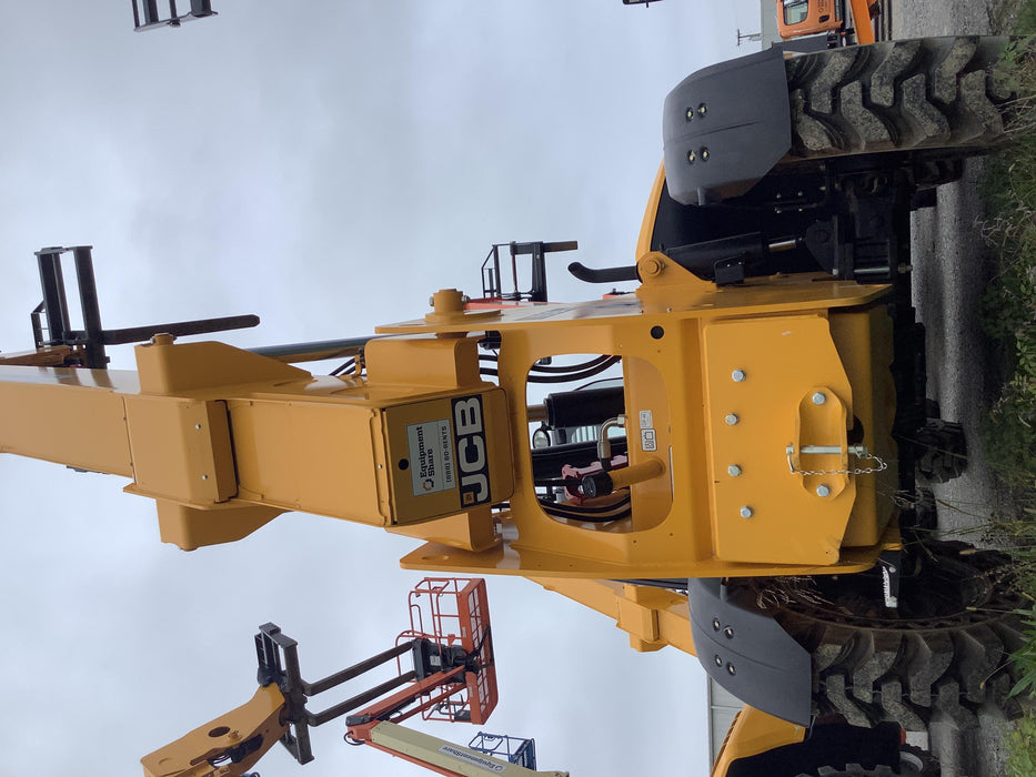 2020 JCB 509-42 Canopy, Solid Tires, Work Lights, Beacon, Aux Hydraulics, Back up Alarm, Lifting Eye, ES Decals