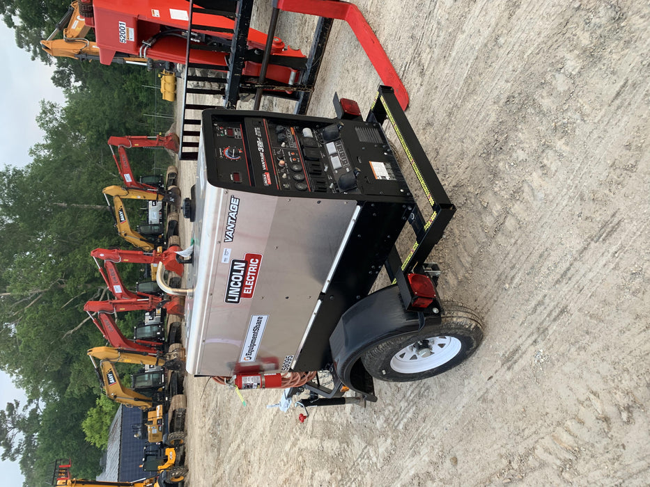 2019 Lincoln Electric Vantage 322 Welder Ready-Pak 3, Two wheel trailer, Fender and Light kit, Cable Rack