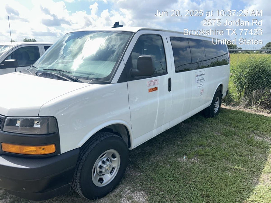 2025 CHEVROLET Express Van - Rental
