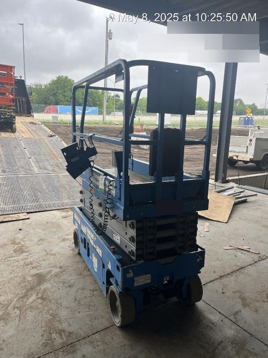 2019 Genie GS-1930 Fixed Rails with Chain Entry