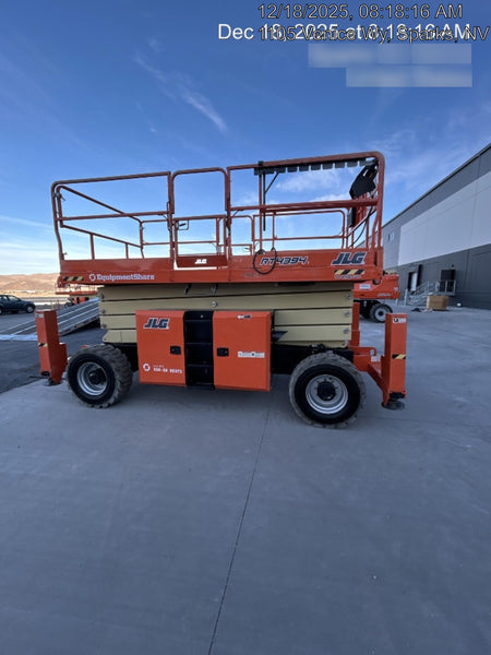 2023 JLG RT4394