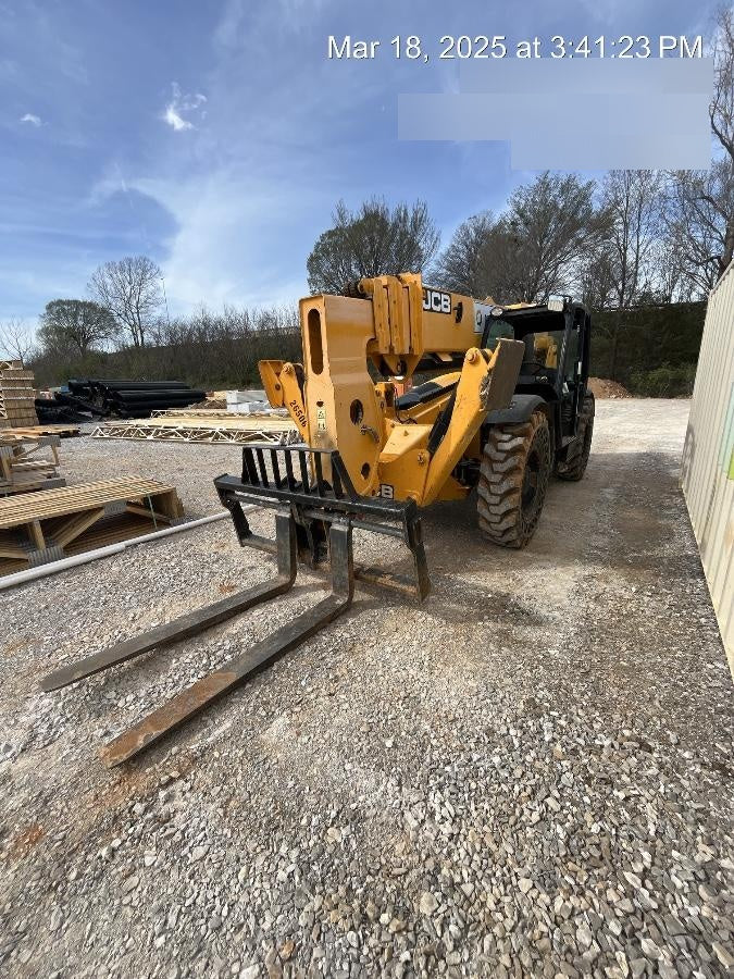 2019 JCB 510-56 Open ROPS, 74 HP, Solid Tires, Worklights, Beacon, Aux Hydraulics, Lifting Eye, 60" Carriage/60" Forks