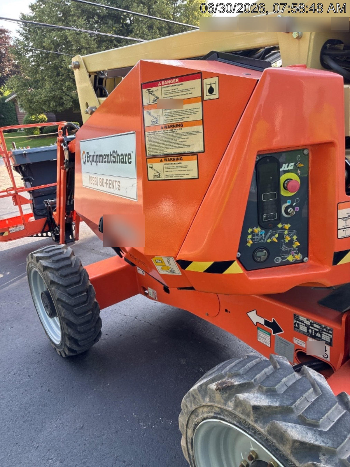 2022 JLG 340AJ