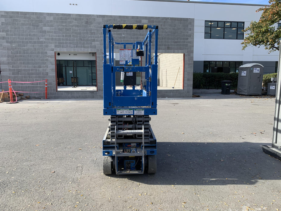 2020 Genie GS-1930 Solid Non Marking Tires, Beacon, Folding rails with half height swing gate, 800W Inverter