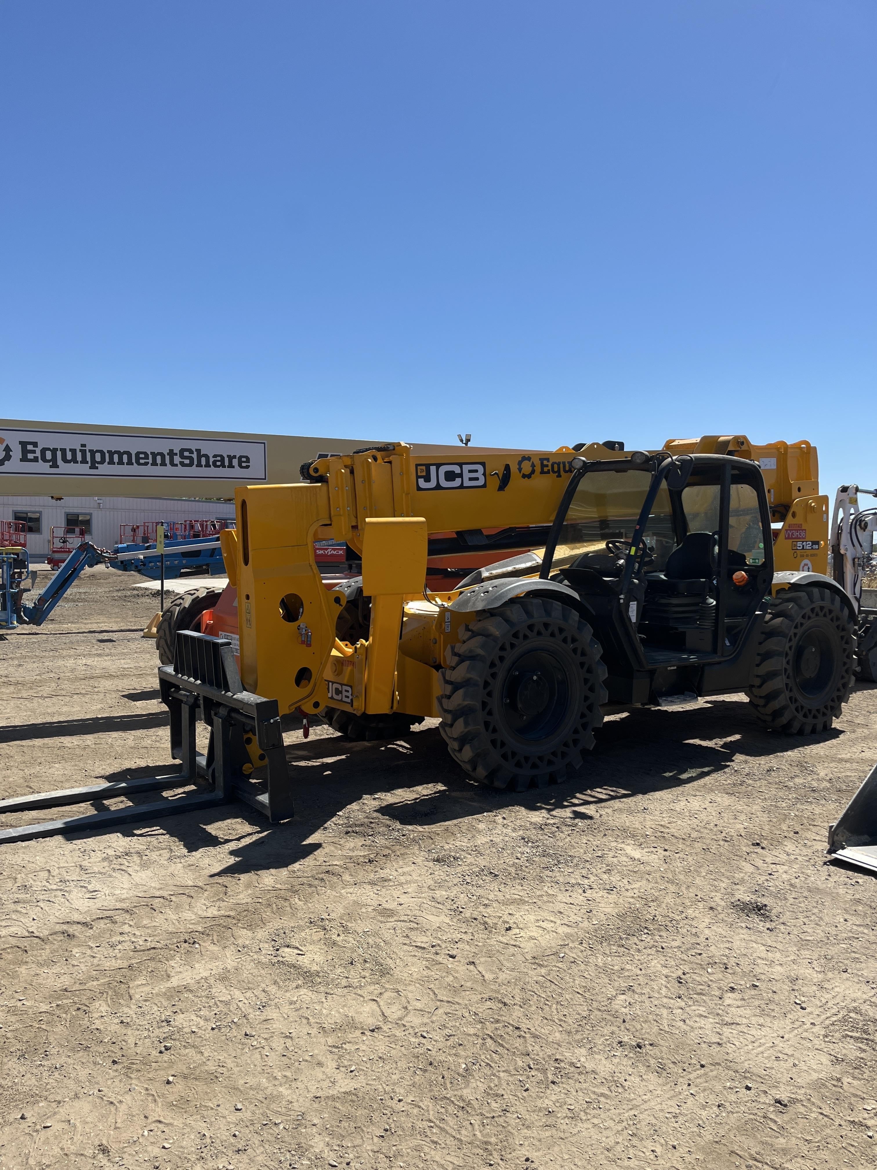 2024 JCB 512-56