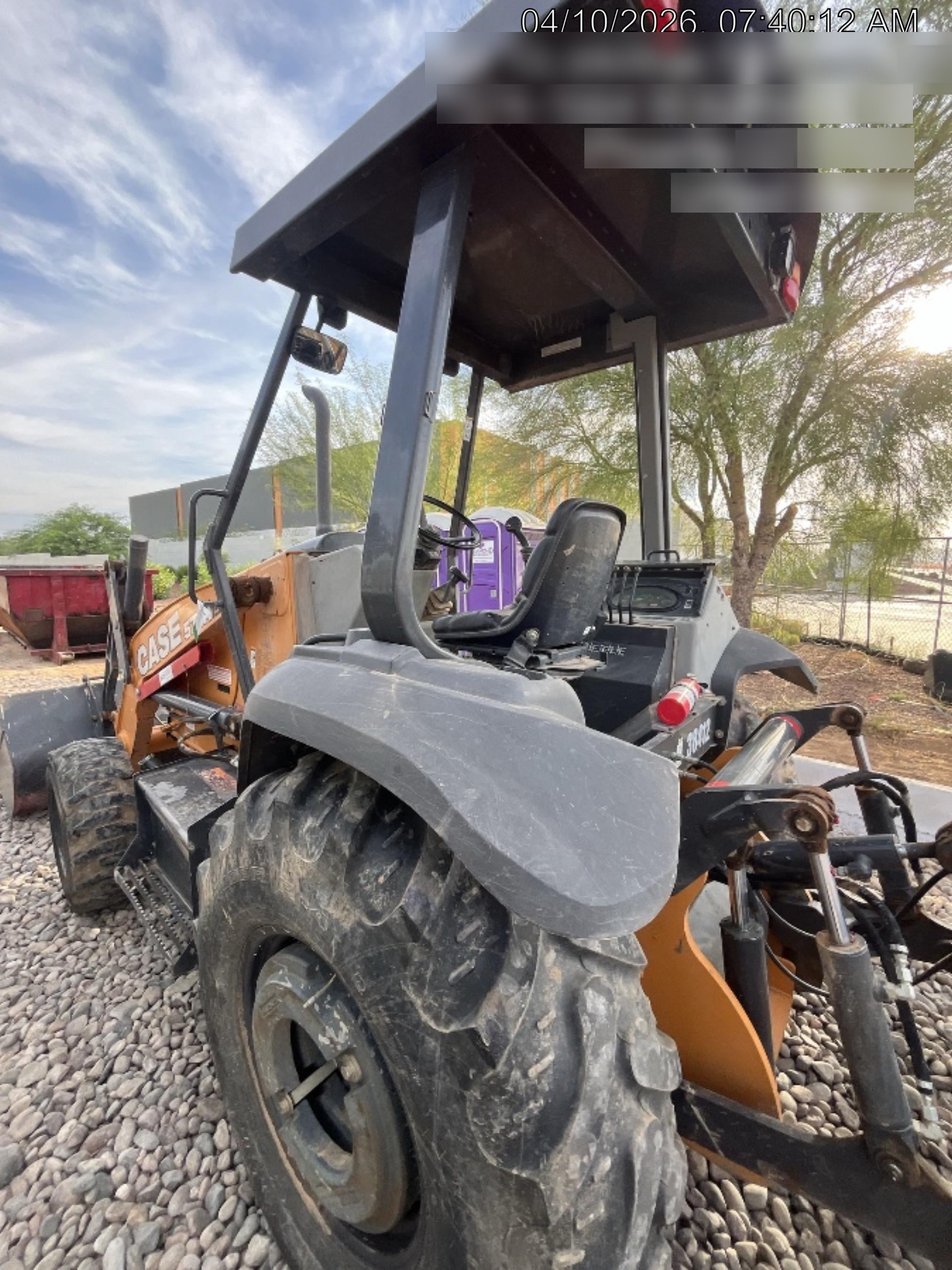 2019 CASE 570N EP