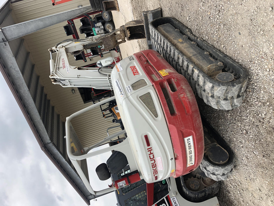 2019 TAKEUCHI TB260