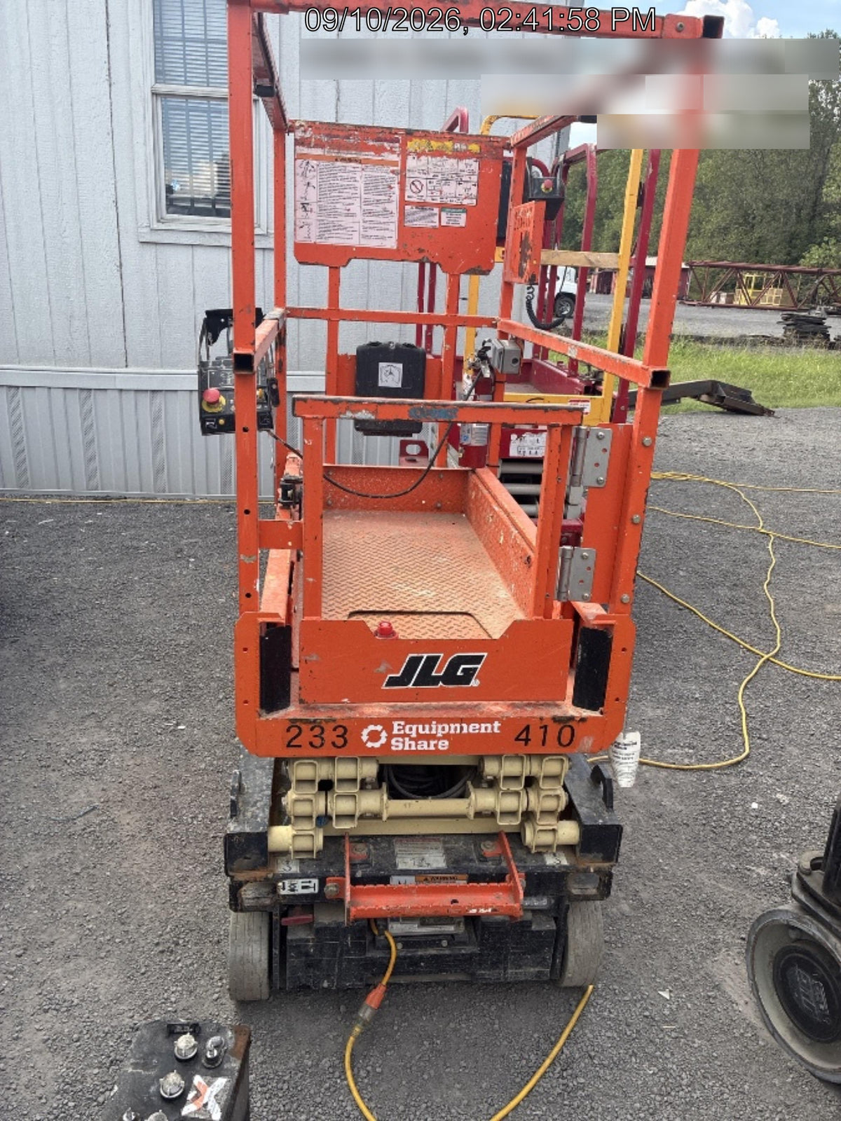 2022 JLG ES1330L