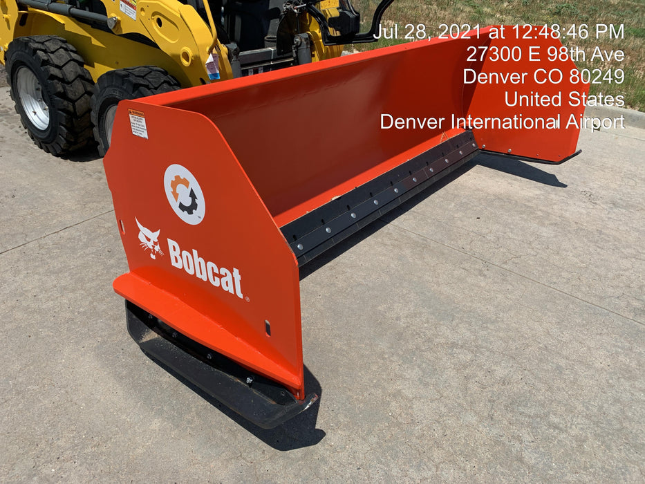 2021 BOBCAT Snow Pusher 120