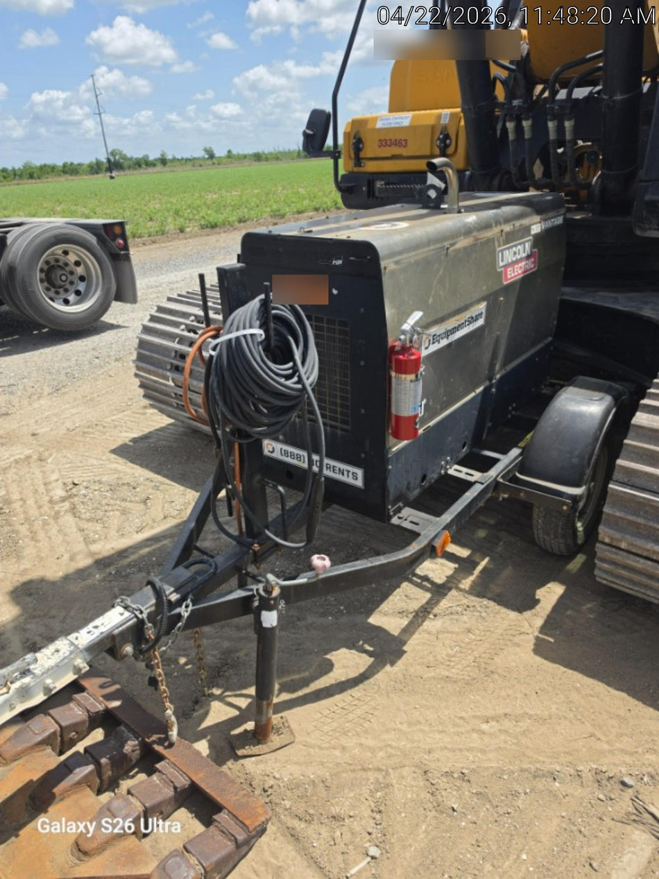 2019 Lincoln Electric Vantage 322 Welder Ready-Pak 3, Two wheel trailer, Fender and Light kit, Cable Rack